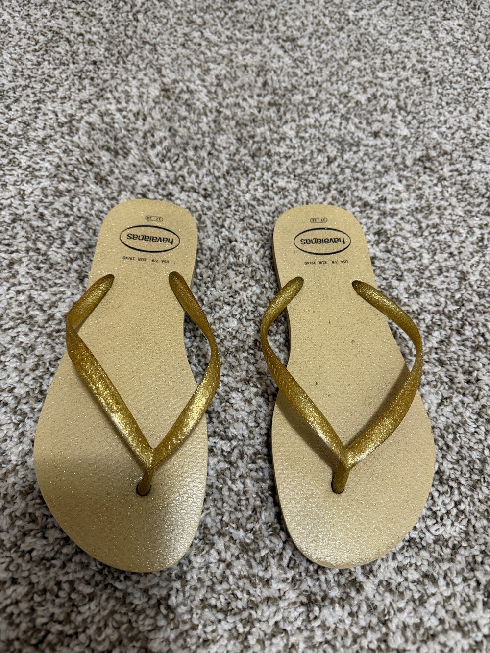 Havaianas Metallic Gold Glitter Slim Sandals for Women